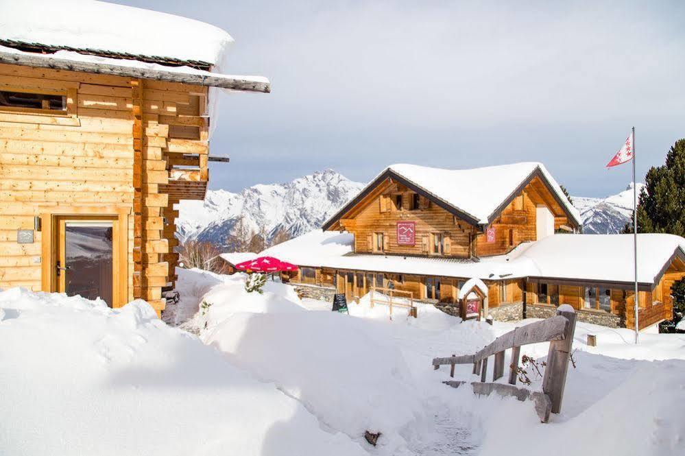 فندق نيندازفي  Hameau Les Cleves المظهر الخارجي الصورة